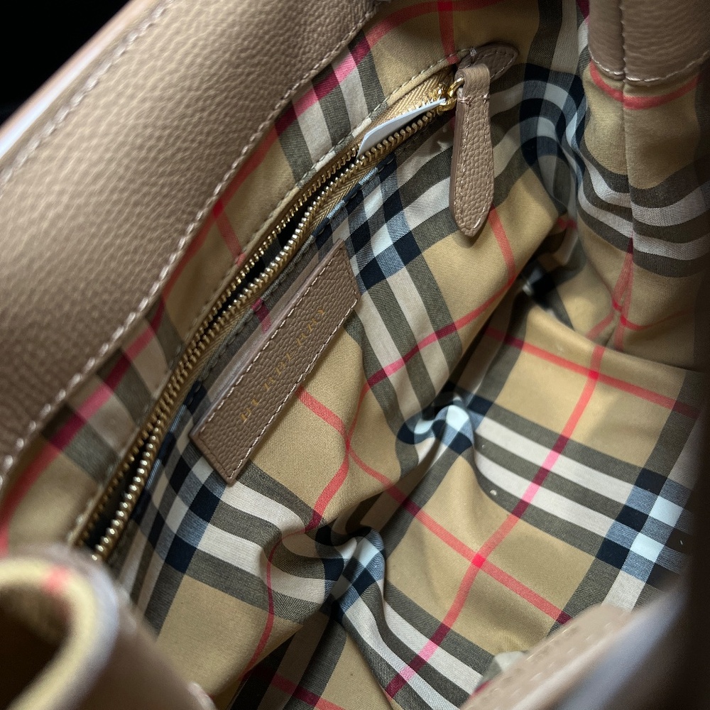 Small Beige Banner Tote - Picture 10 of 11